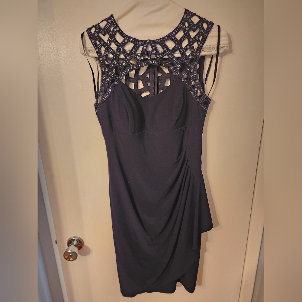 Size 8 Xscape dress